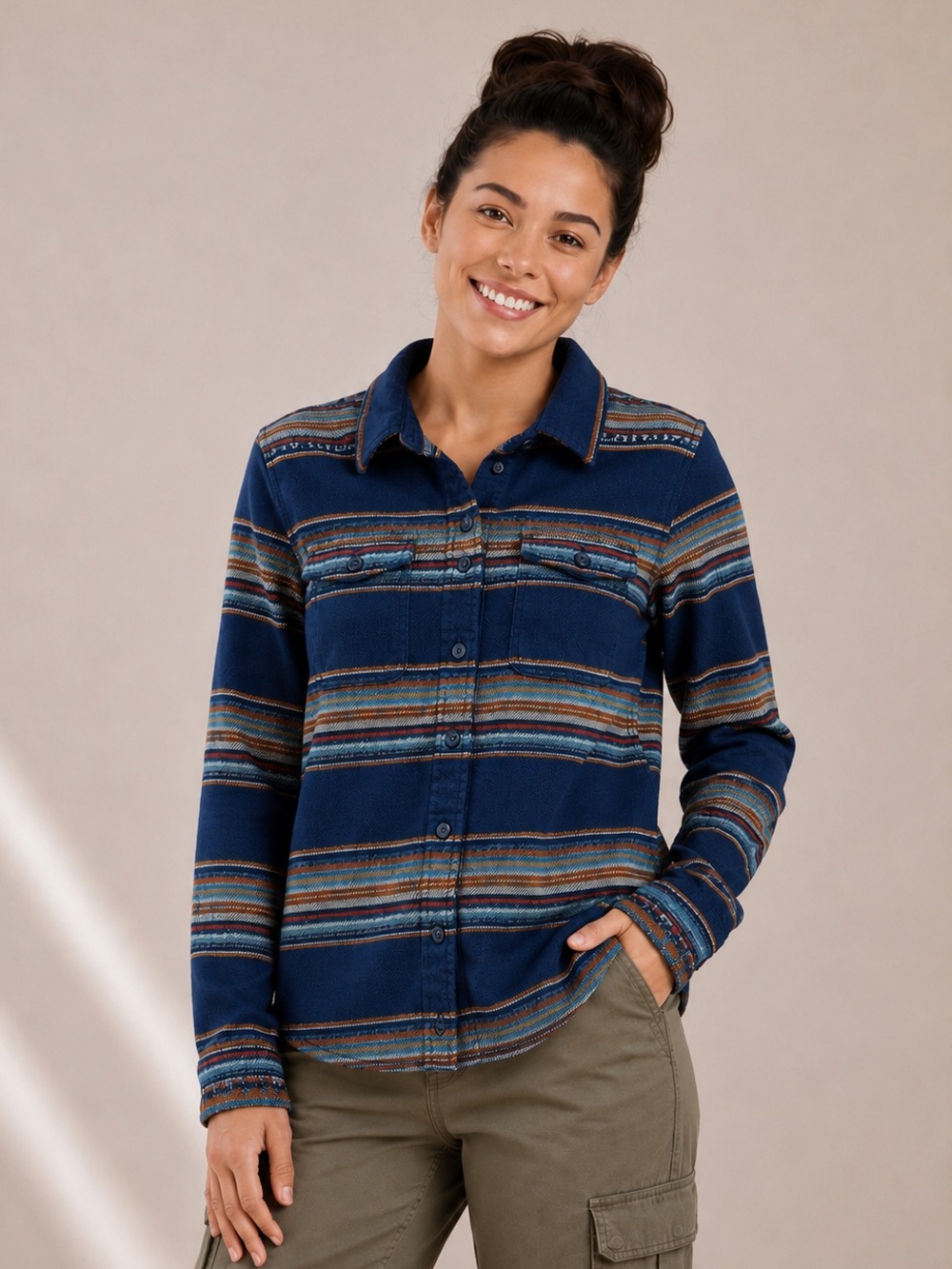 Patagonia W's Long-Sleeved Fjord Flannel Shirt - Gaucho Stripe: Classic Navy
